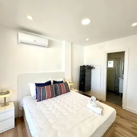 Homes Penthouse Granados 아파트 말라가